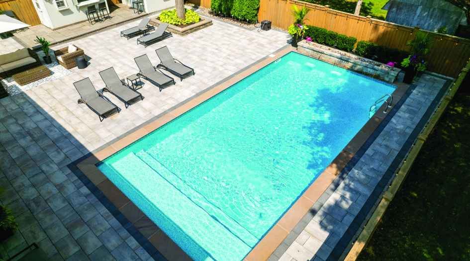 Grand-Kausa-City-Amenities-Swimmimg-pool